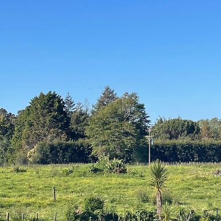 Cotman Cottage On Coatesville Kumeu Bagian luar foto