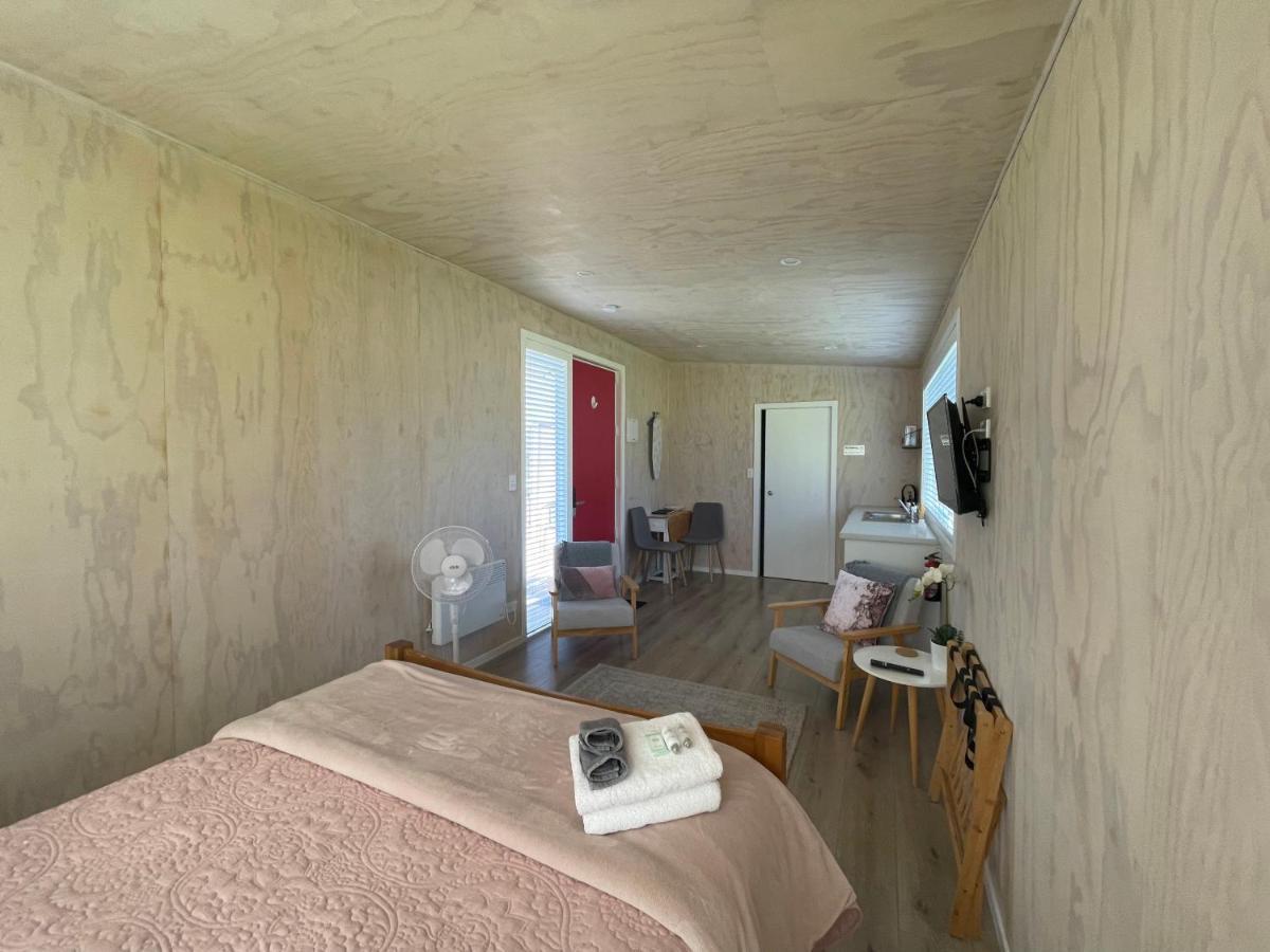 Cotman Cottage On Coatesville Kumeu Bagian luar foto